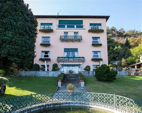 acquisto villa donatella versace|donatella versace lake house.